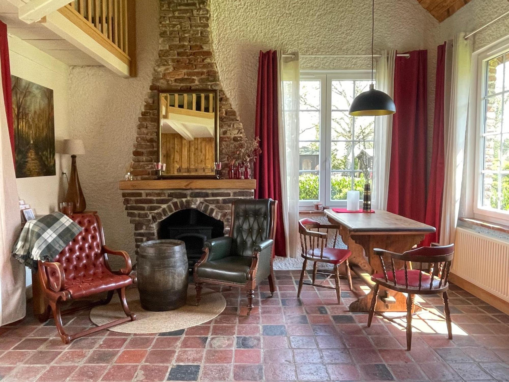Les Cottages D'Orient Gite Boutique Мениль-Сен-Пер Экстерьер фото