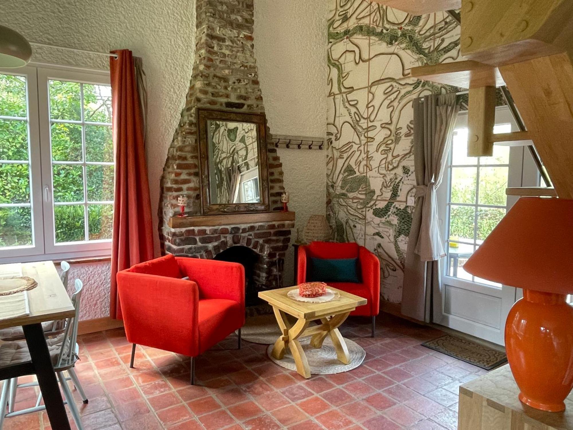 Les Cottages D'Orient Gite Boutique Мениль-Сен-Пер Экстерьер фото